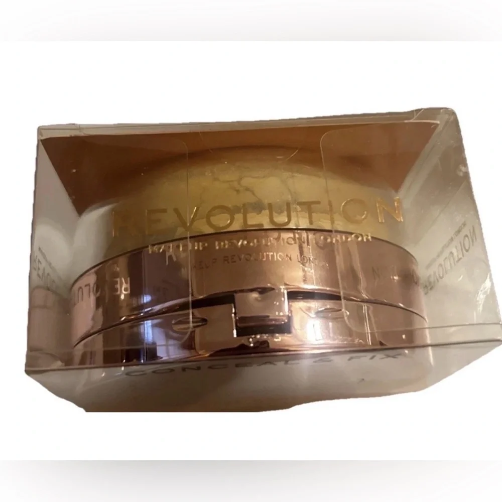 Revolution Conceal & Fix Loose Setting Powder - Deep Honey